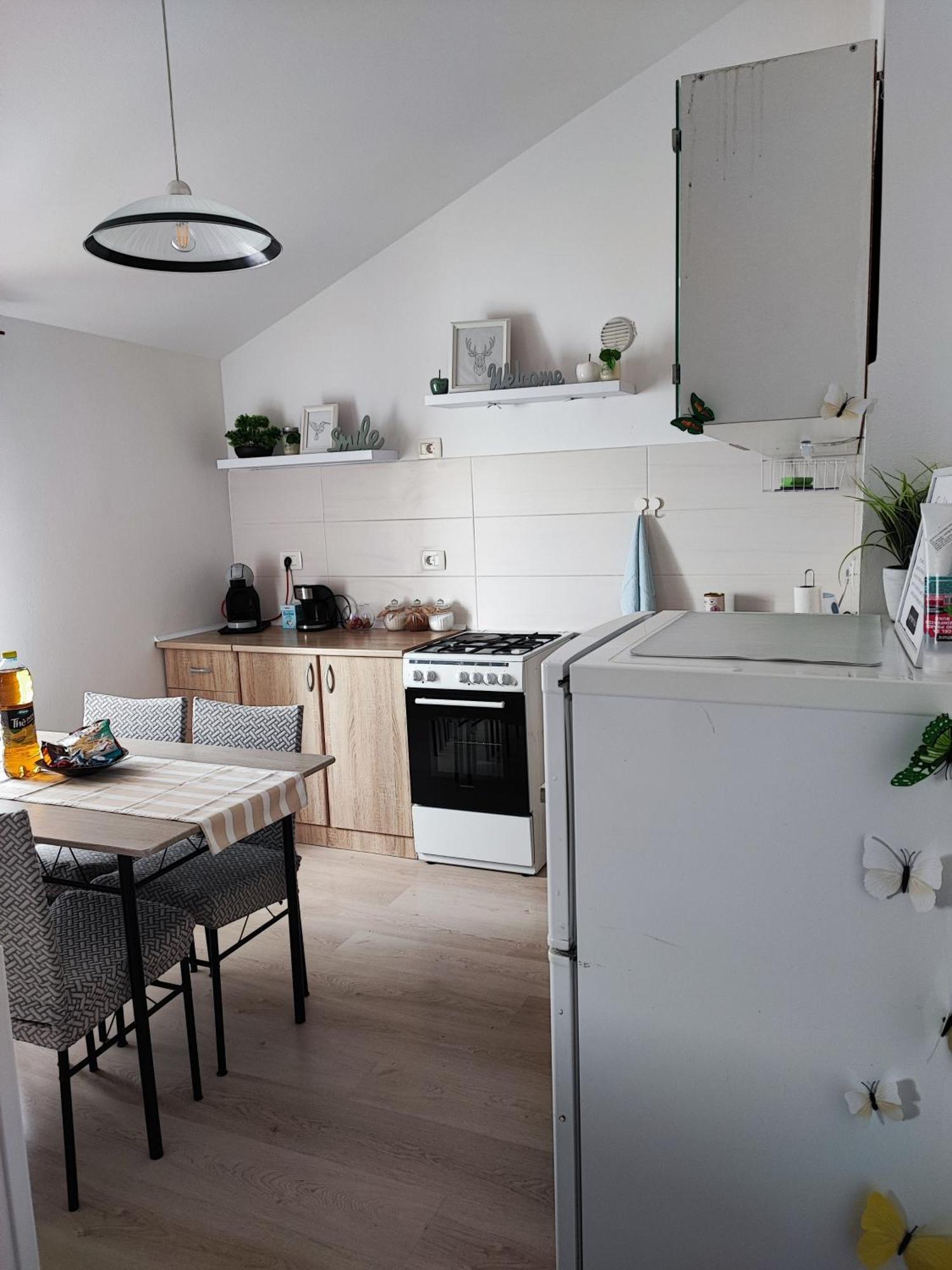 Apartment Nika Umag Ngoại thất bức ảnh